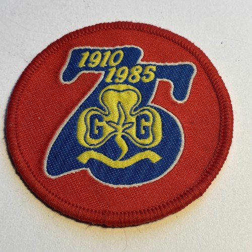 Girl guide badge 75th - guide, badge.