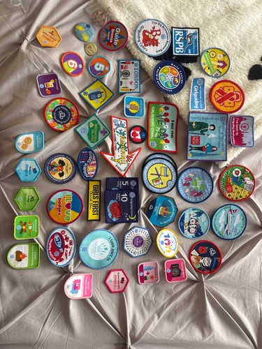 Wide range girl guide - of,