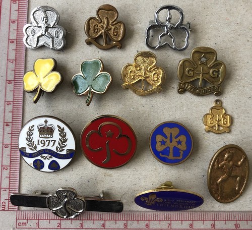 Vintage girl guides enamel - guides,