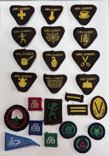 Vintage girl guides - vintage, badge
